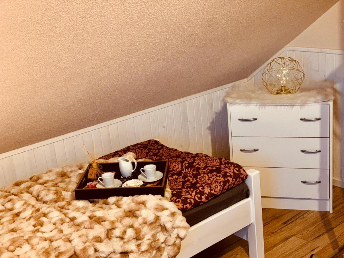 Romanticke Chalupky Raj-borievka, Cucoriedka A Drienka Domek alpejski
