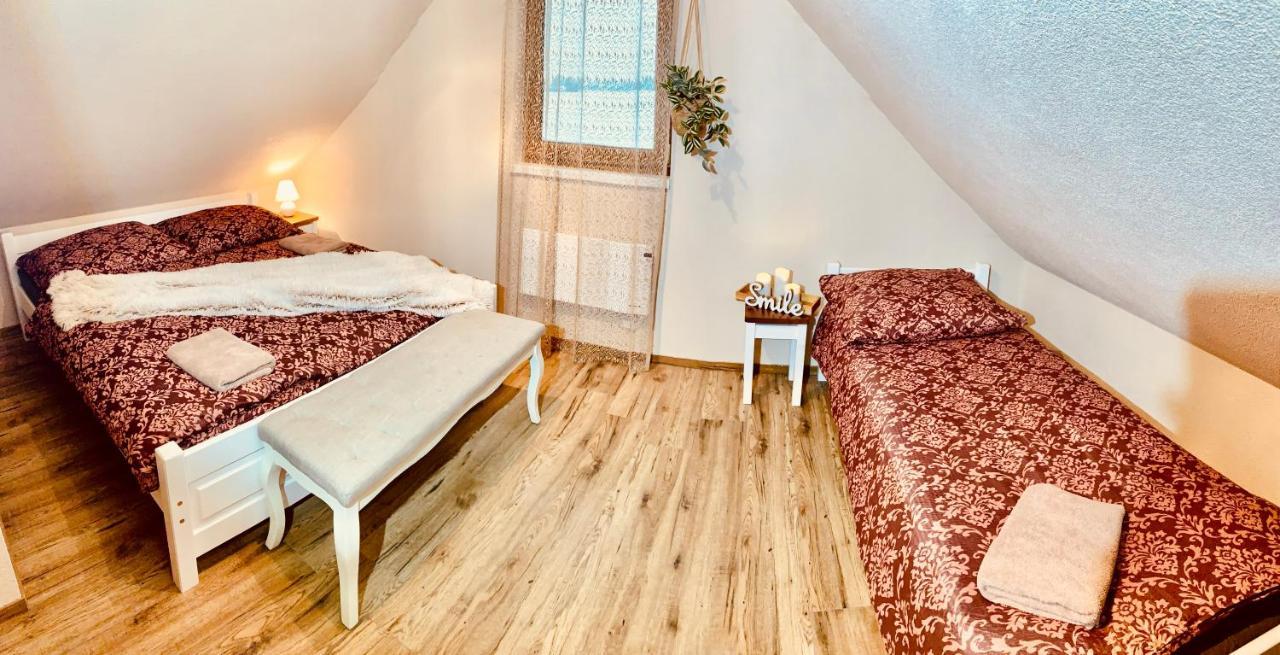 Domek alpejski Romanticke Chalupky Raj-borievka, Cucoriedka A Drienka